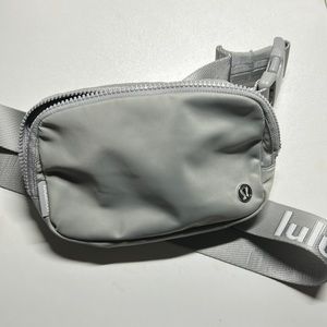 Everywhere Belt Bag